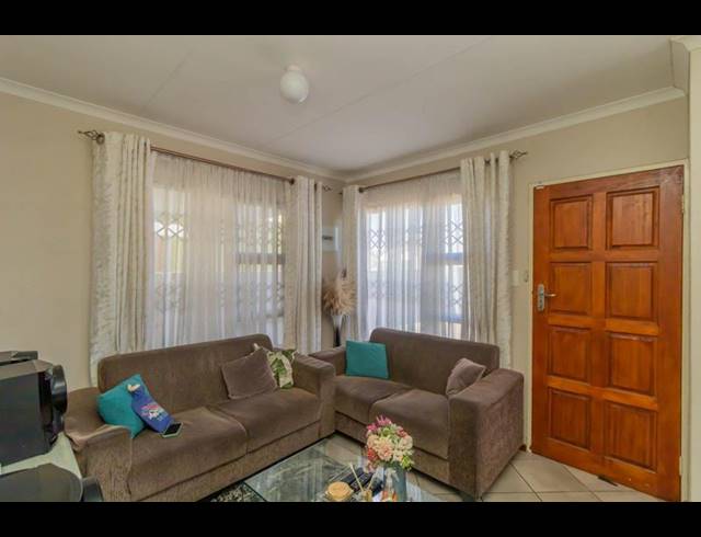 2 BEDROOM HOUSE FOR SALE IN ALLIANCE